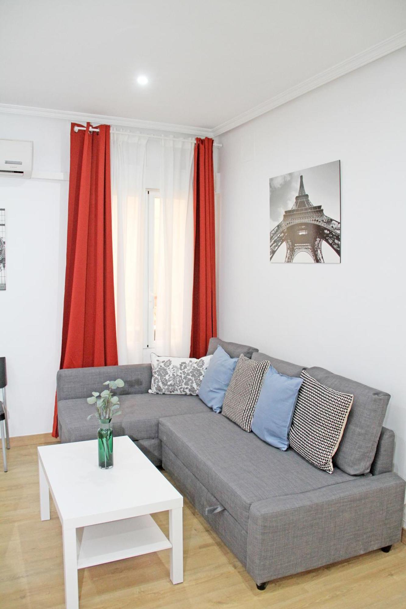 Lujosos Apartamentos En El Centro De Madrid Exterior foto
