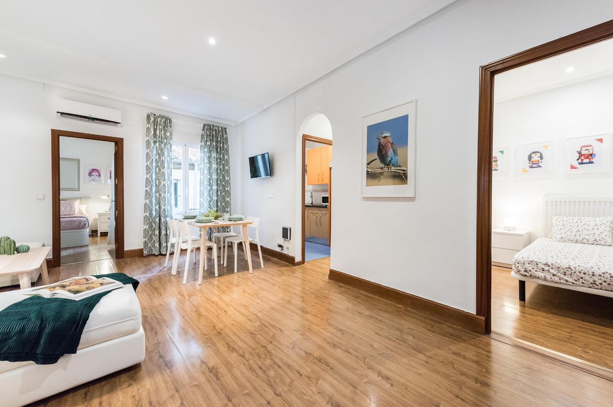 Lujosos Apartamentos En El Centro De Madrid Exterior foto