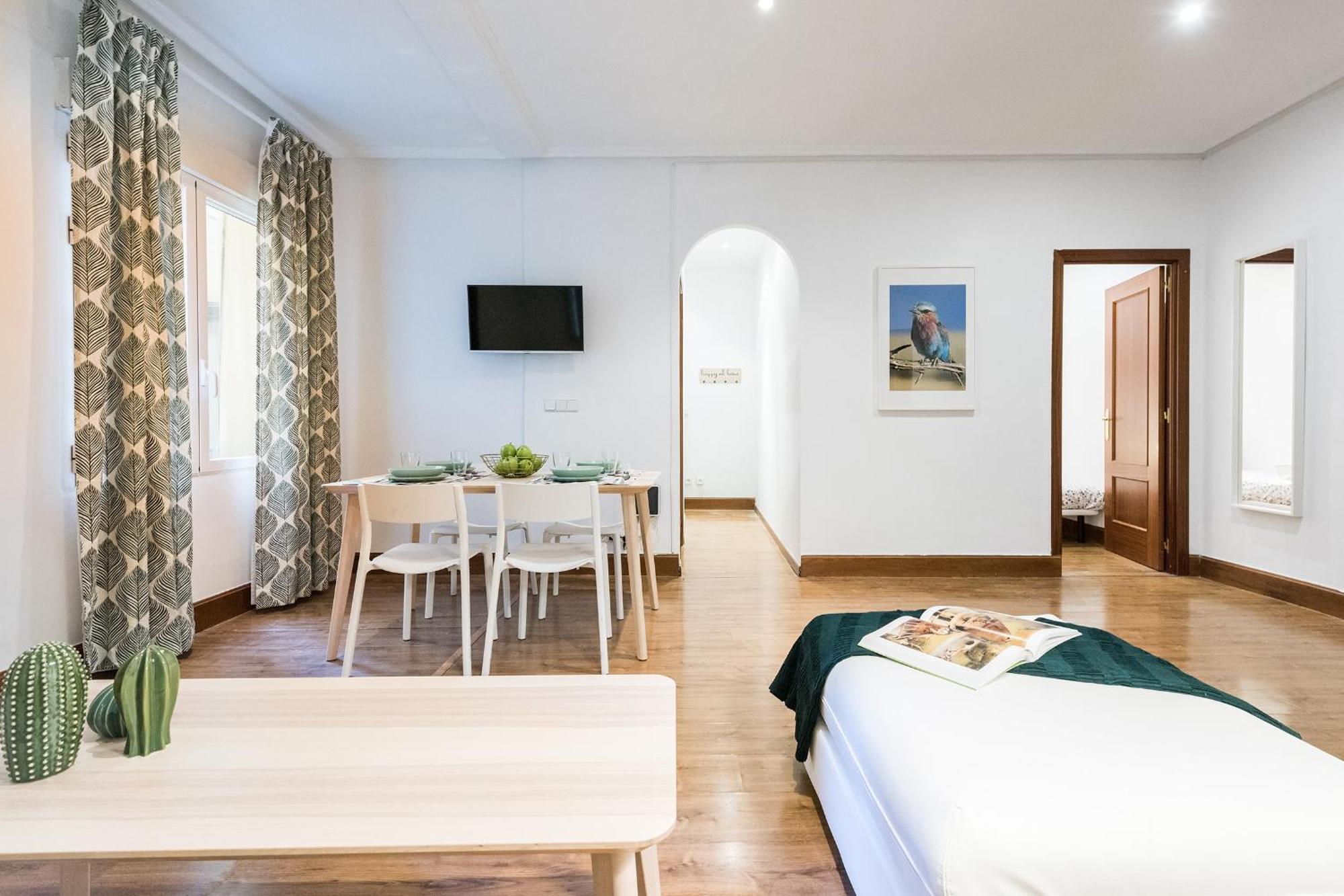 Lujosos Apartamentos En El Centro De Madrid Exterior foto